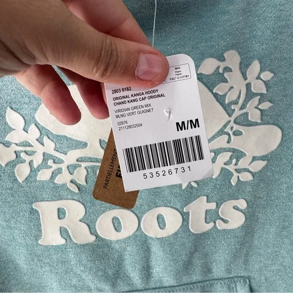 NWT Roots hoodie and pant set size 7